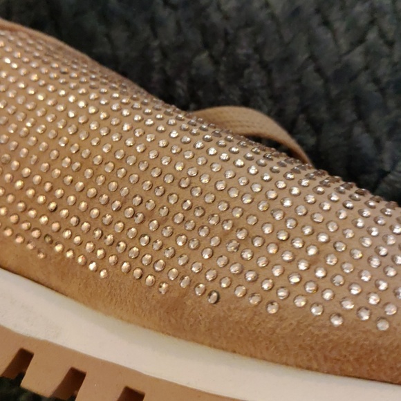 Shoes - Picture 3 of 3